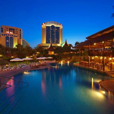 Gulf Hotel Bahrain Манама Екстериор снимка